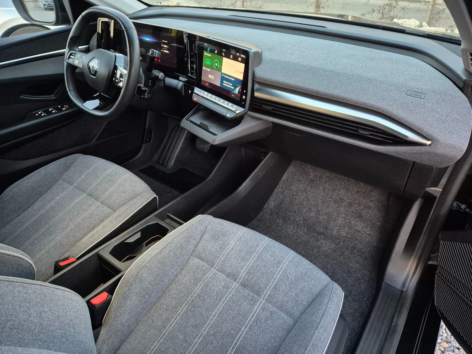 Renault Megane E-TECH-EV 60-220K.S. Equilibre optimum charge, снимка 11 - Автомобили и джипове - 53838556