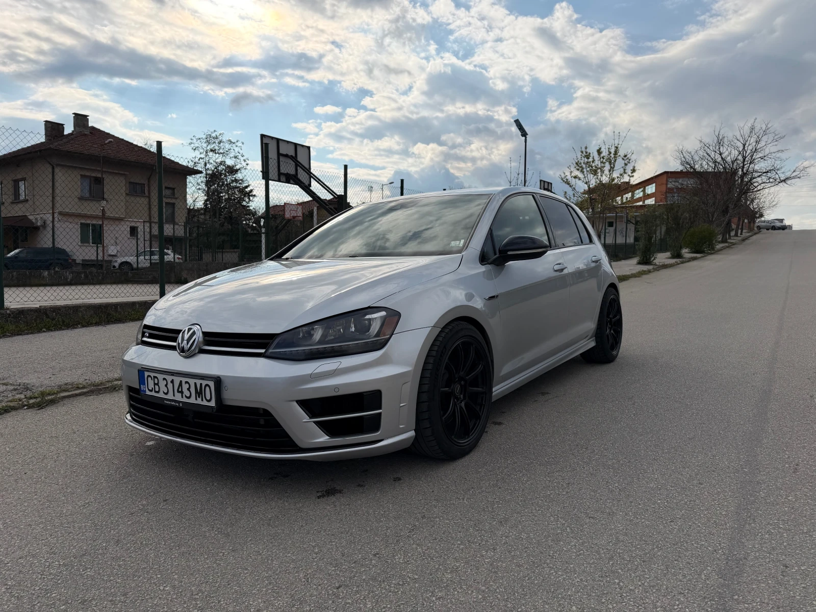 VW Golf R, снимка 4 - Автомобили и джипове - 54168469