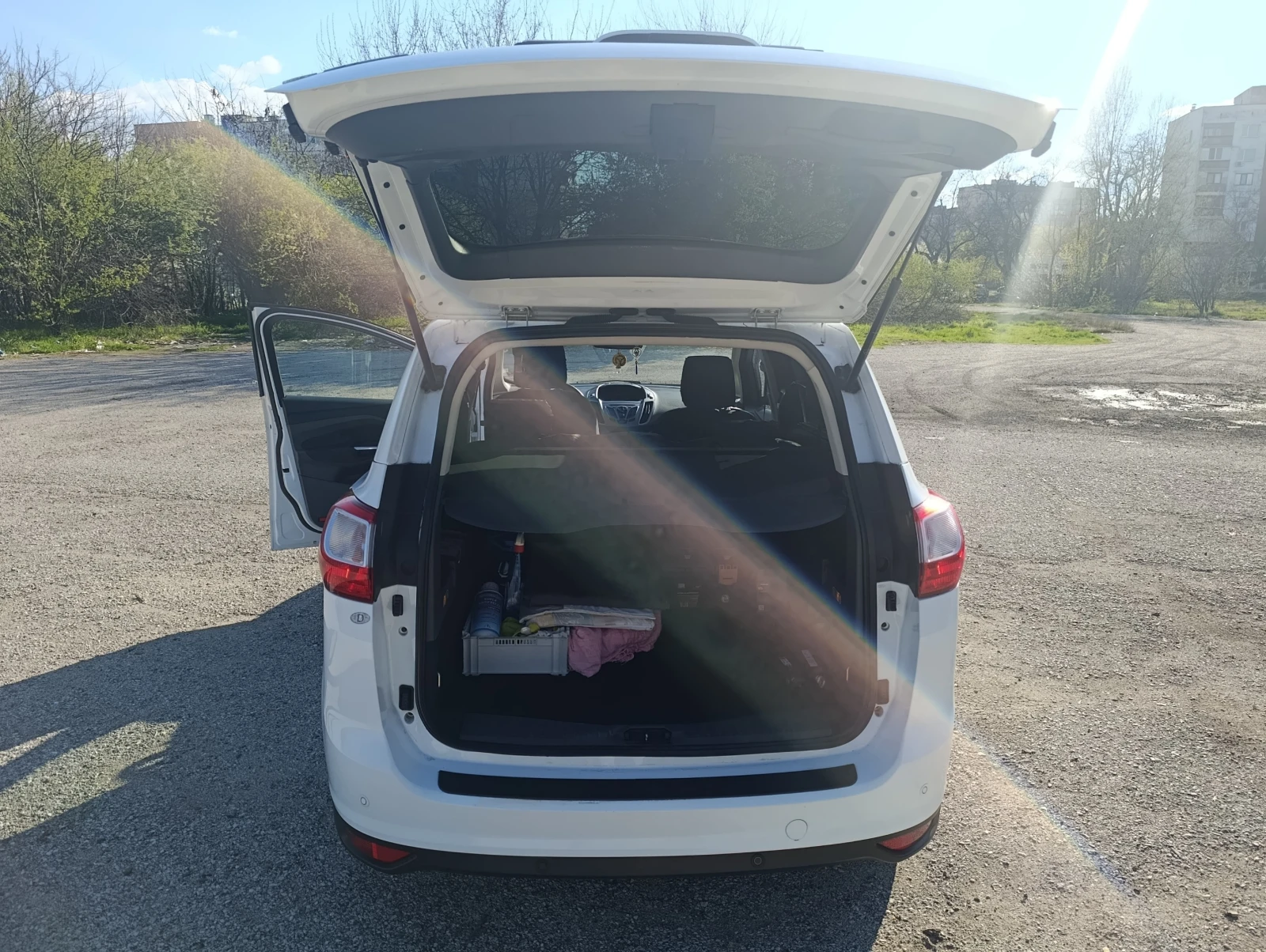 Ford Grand C-Max, снимка 6 - Автомобили и джипове - 54239721