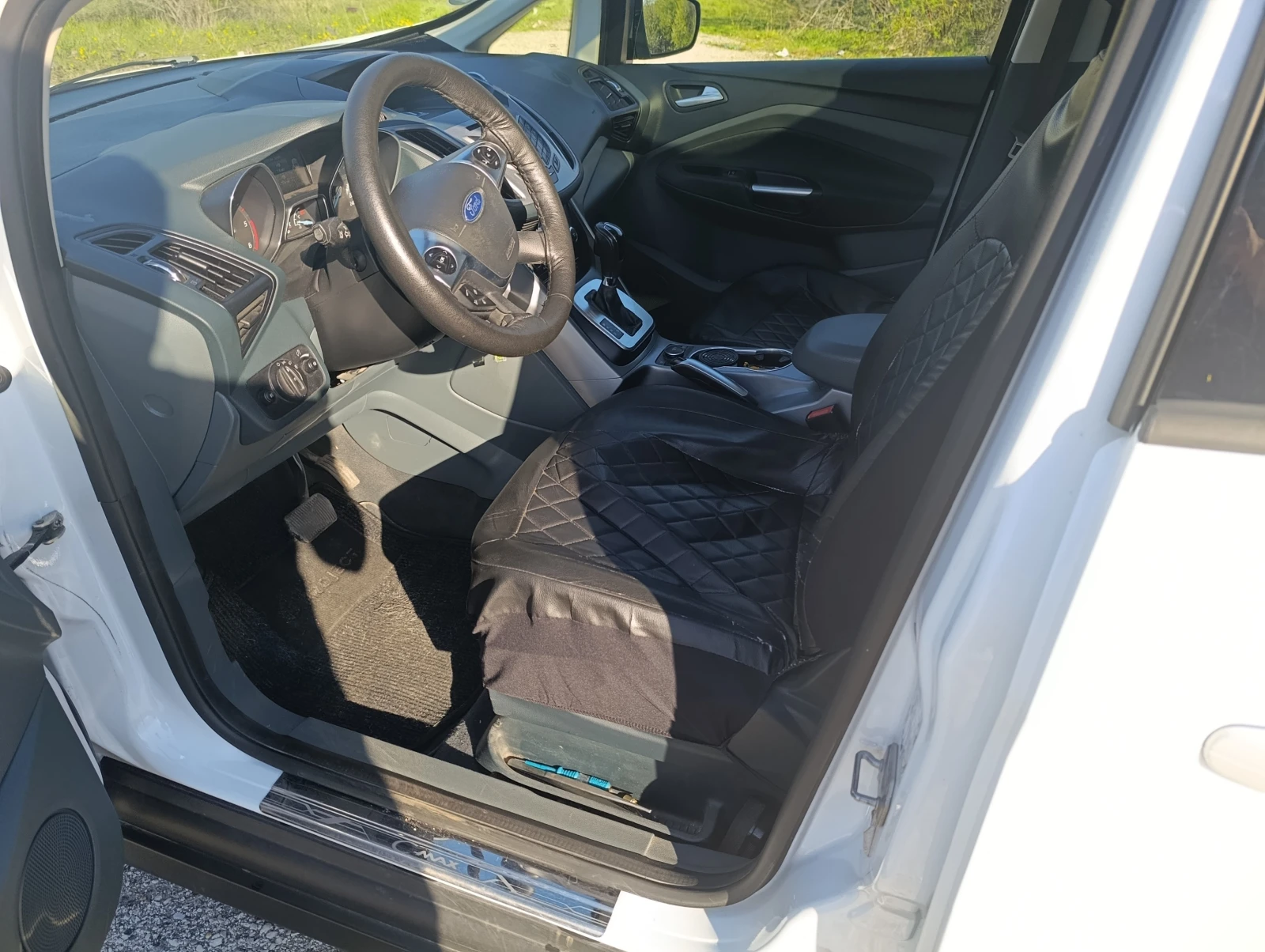 Ford Grand C-Max, снимка 8 - Автомобили и джипове - 54239721