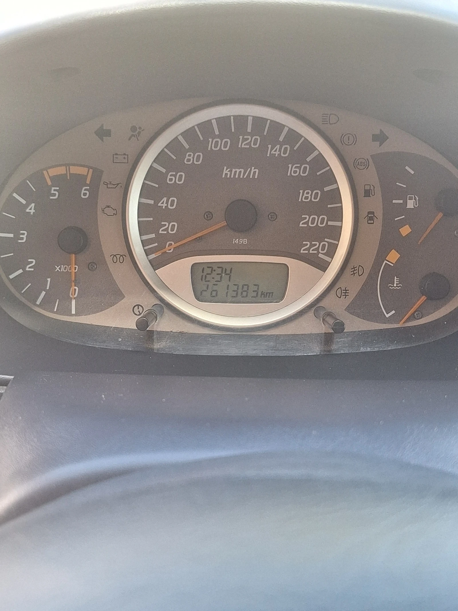 Nissan Almera, снимка 5 - Автомобили и джипове - 54493821