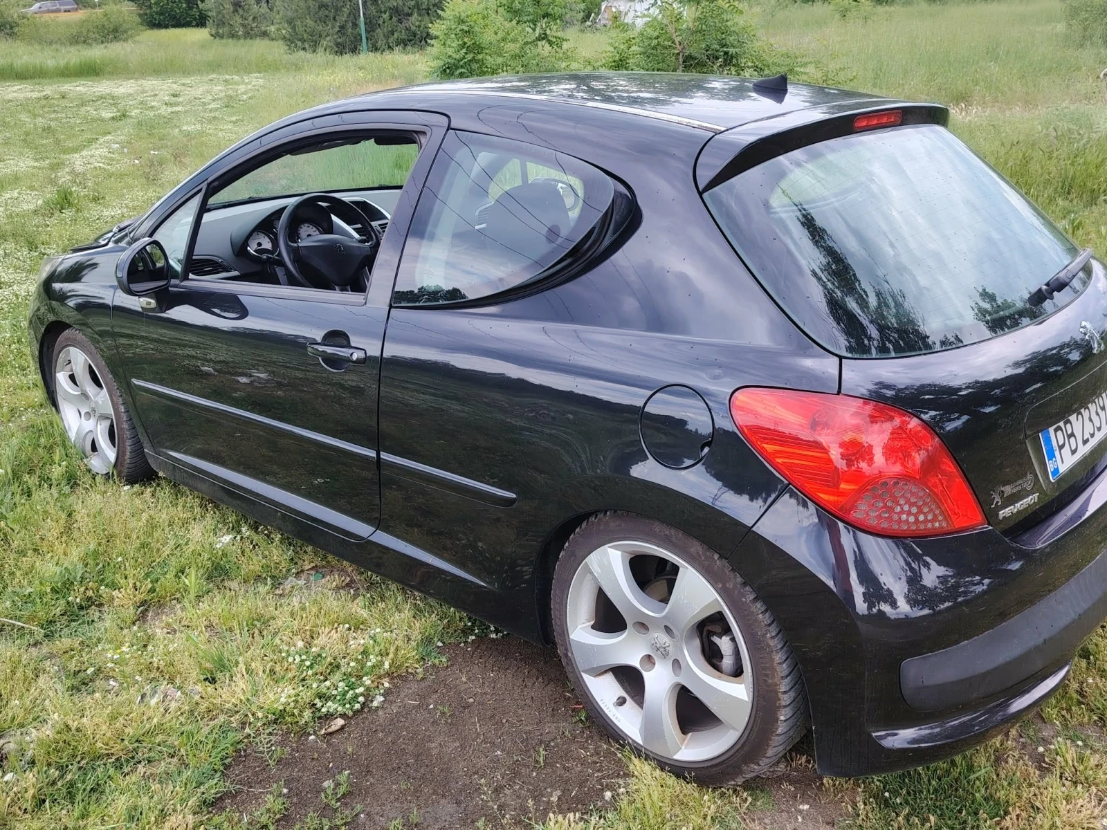 Peugeot 207, снимка 5 - Автомобили и джипове - 54633341