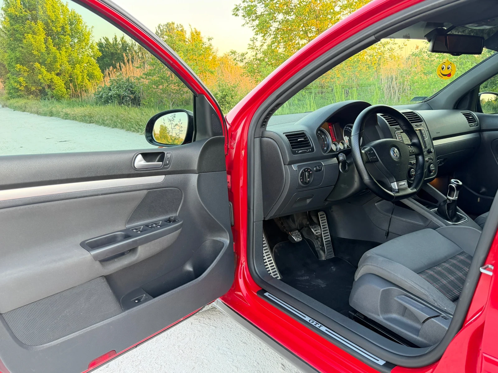 VW Golf GTI, снимка 5 - Автомобили и джипове - 54698495