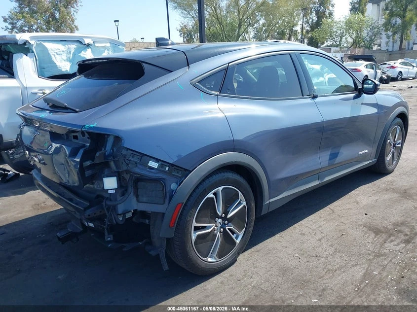 Ford Mustang Mach-E Select, снимка 4 - Автомобили и джипове - 54891601