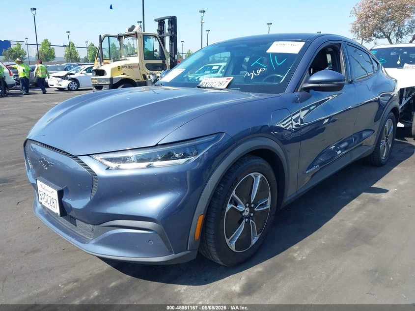 Ford Mustang Mach-E Select, снимка 2 - Автомобили и джипове - 54891601