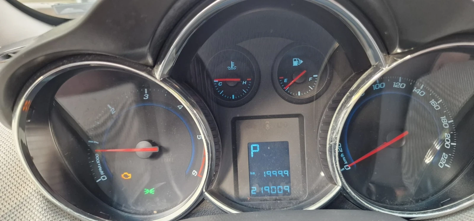 Chevrolet Cruze, снимка 6 - Автомобили и джипове - 55298114