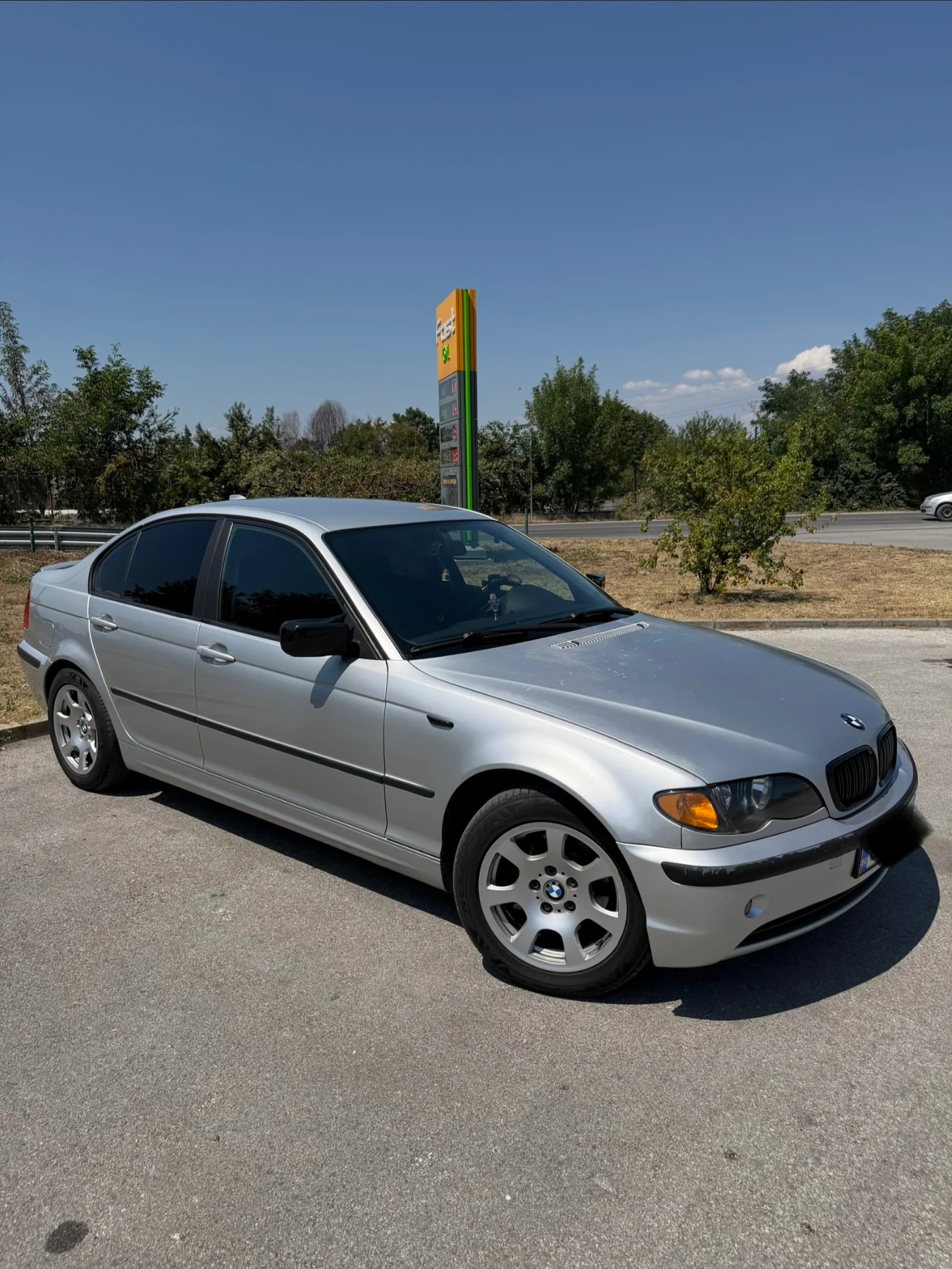 BMW 320 Facelift , снимка 6 - Автомобили и джипове - 55559139