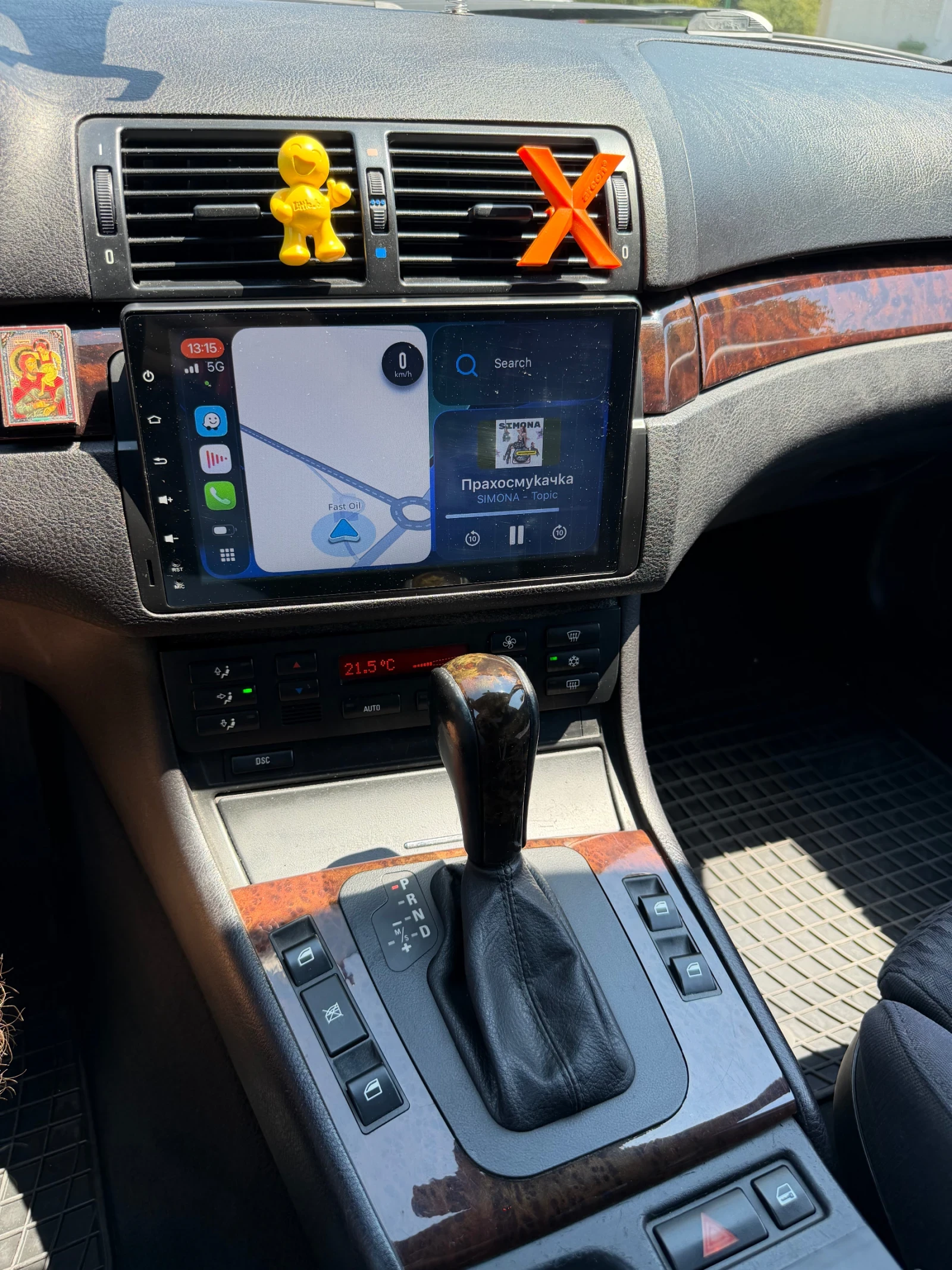 BMW 320 Facelift , снимка 11 - Автомобили и джипове - 55559139