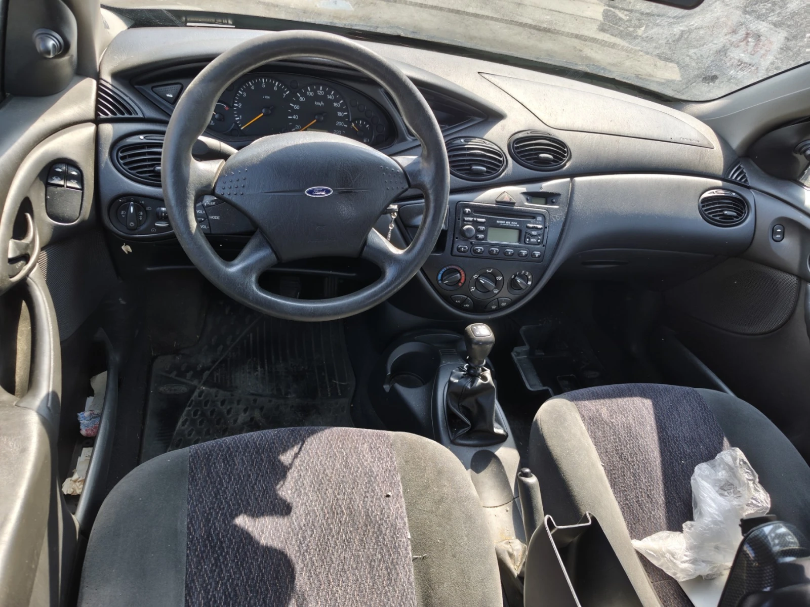 Ford Focus 1.8TD, снимка 4 - Автомобили и джипове - 55663858