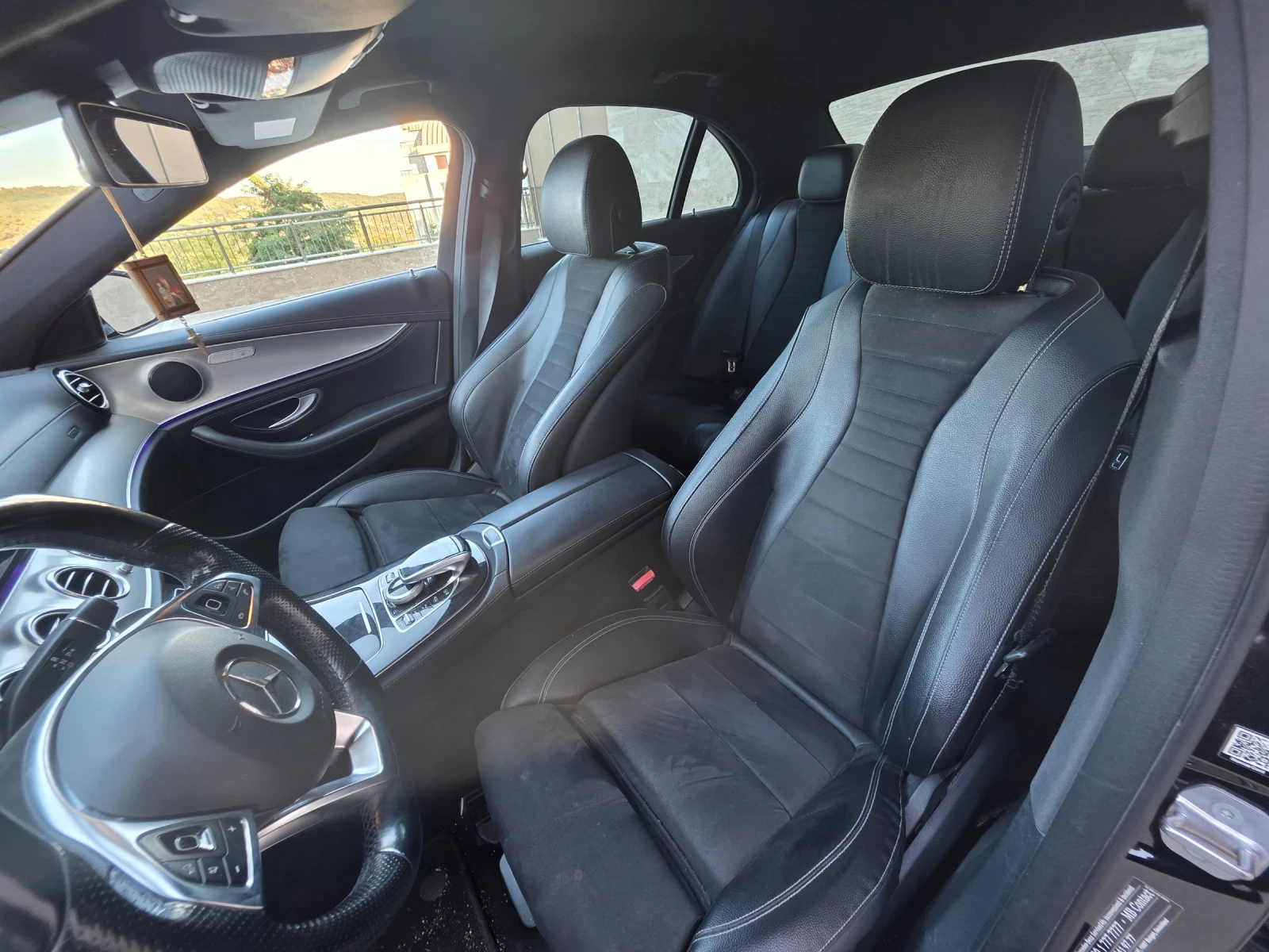 Mercedes-Benz E 220, снимка 7 - Автомобили и джипове - 55750532