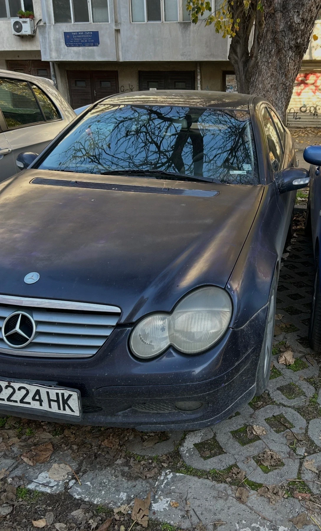 Mercedes-Benz 220, снимка 2 - Автомобили и джипове - 55878466