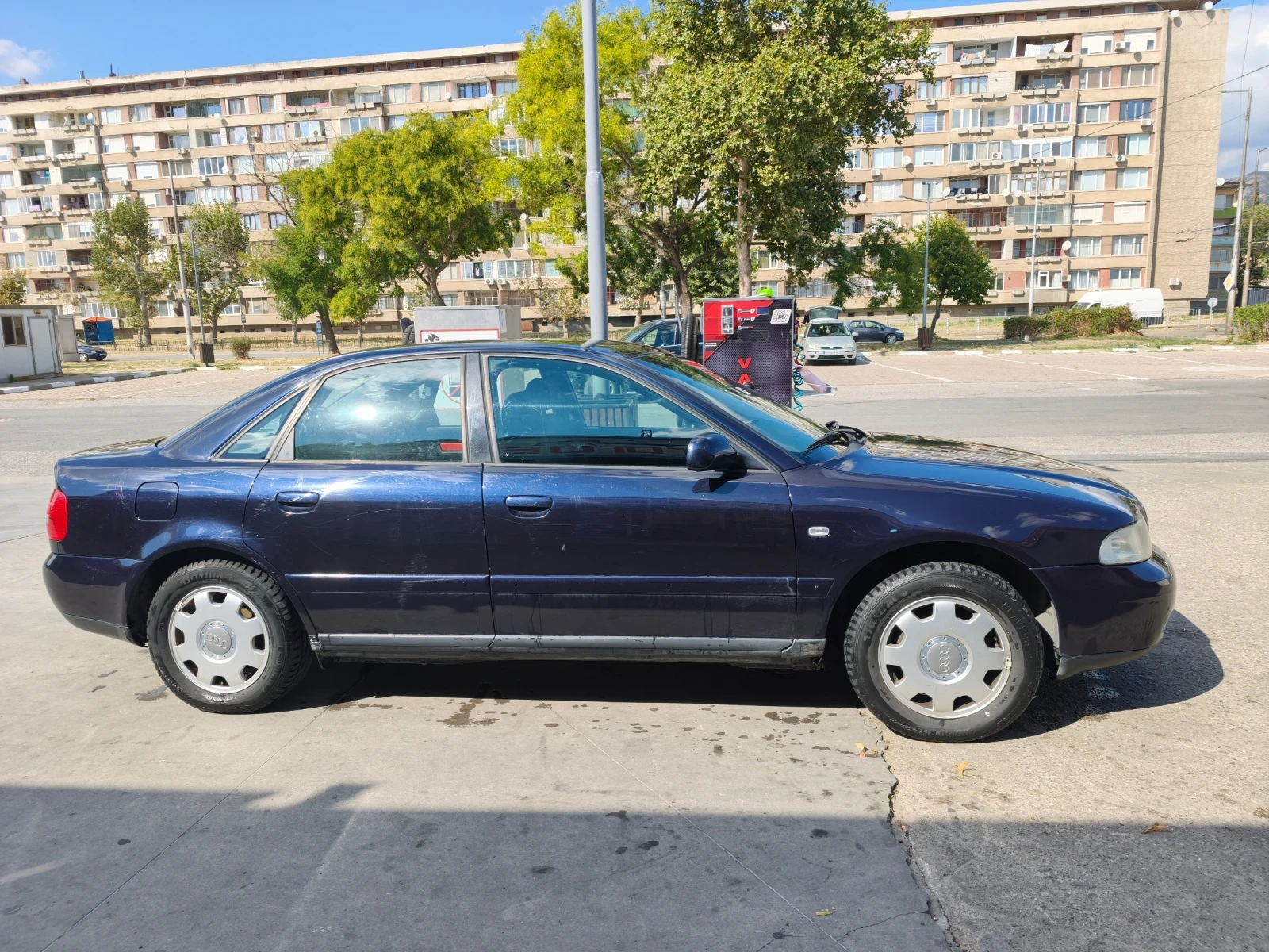 Audi A4, снимка 2 - Автомобили и джипове - 56313431