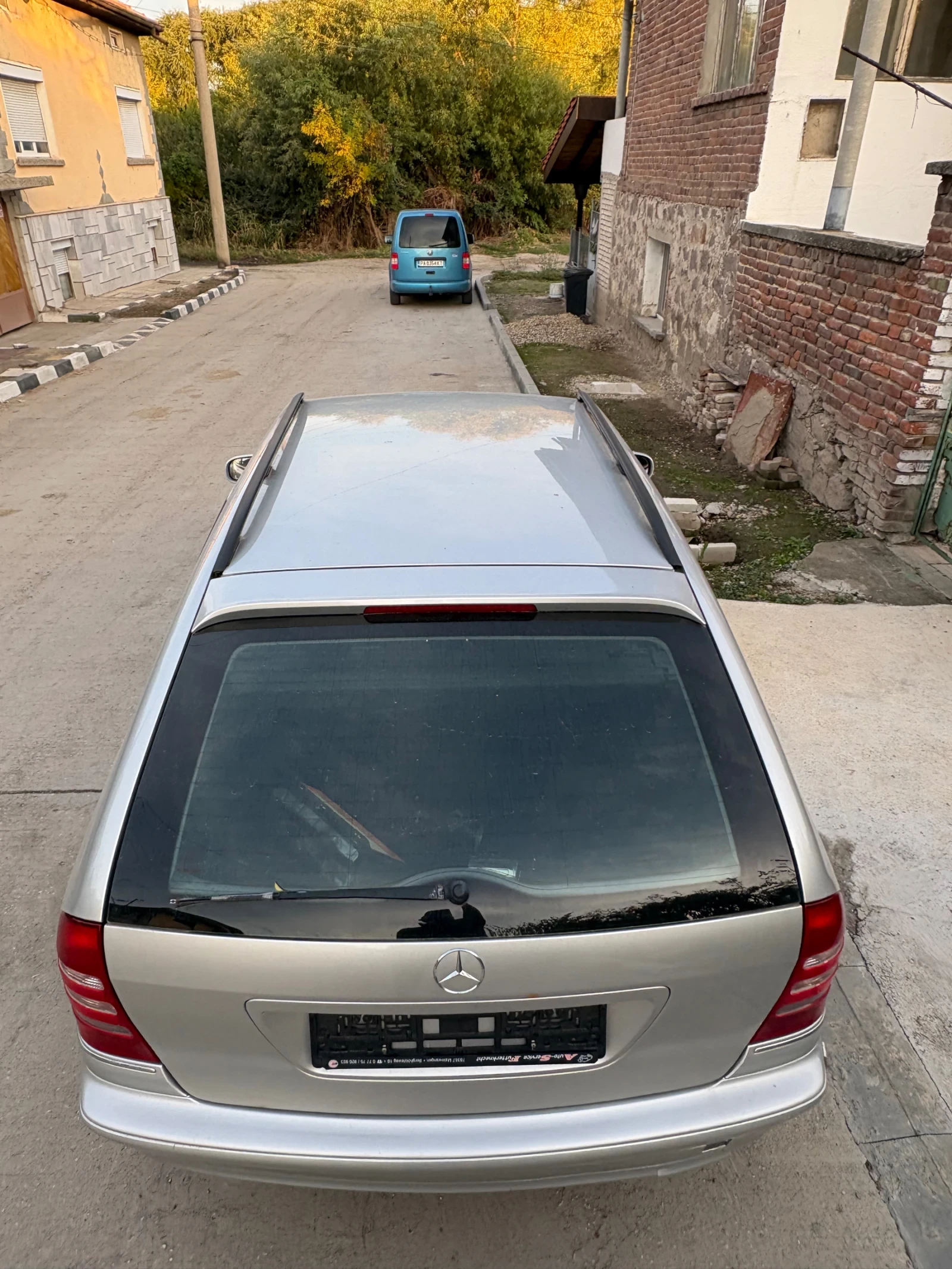 Mercedes-Benz C 220, снимка 7 - Автомобили и джипове - 56583756