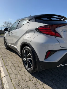 Toyota C-HR Hybrid GR, снимка 4