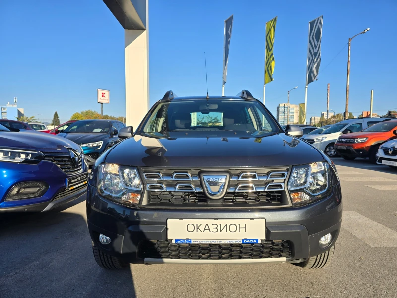 Dacia Duster 1.6i, снимка 2 - Автомобили и джипове - 47634401