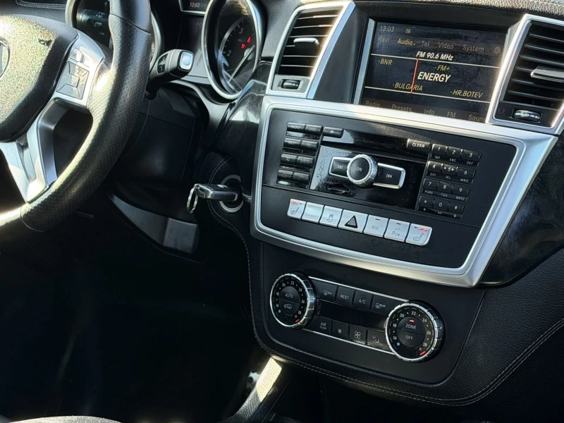 Mercedes-Benz ML 350, снимка 11 - Автомобили и джипове - 53166460