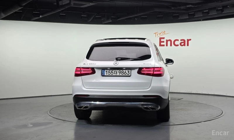 Mercedes-Benz GLC 220, снимка 4 - Автомобили и джипове - 53226392