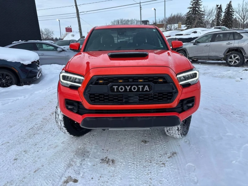Toyota Tacoma 2023 TRD PRO * ГЛАВНО ПРЕДСТАВИТЕЛСТВО* , снимка 2 - Автомобили и джипове - 53273552