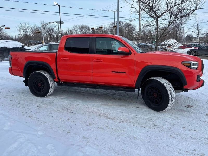 Toyota Tacoma 2023 TRD PRO * ГЛАВНО ПРЕДСТАВИТЕЛСТВО* , снимка 4 - Автомобили и джипове - 53273552