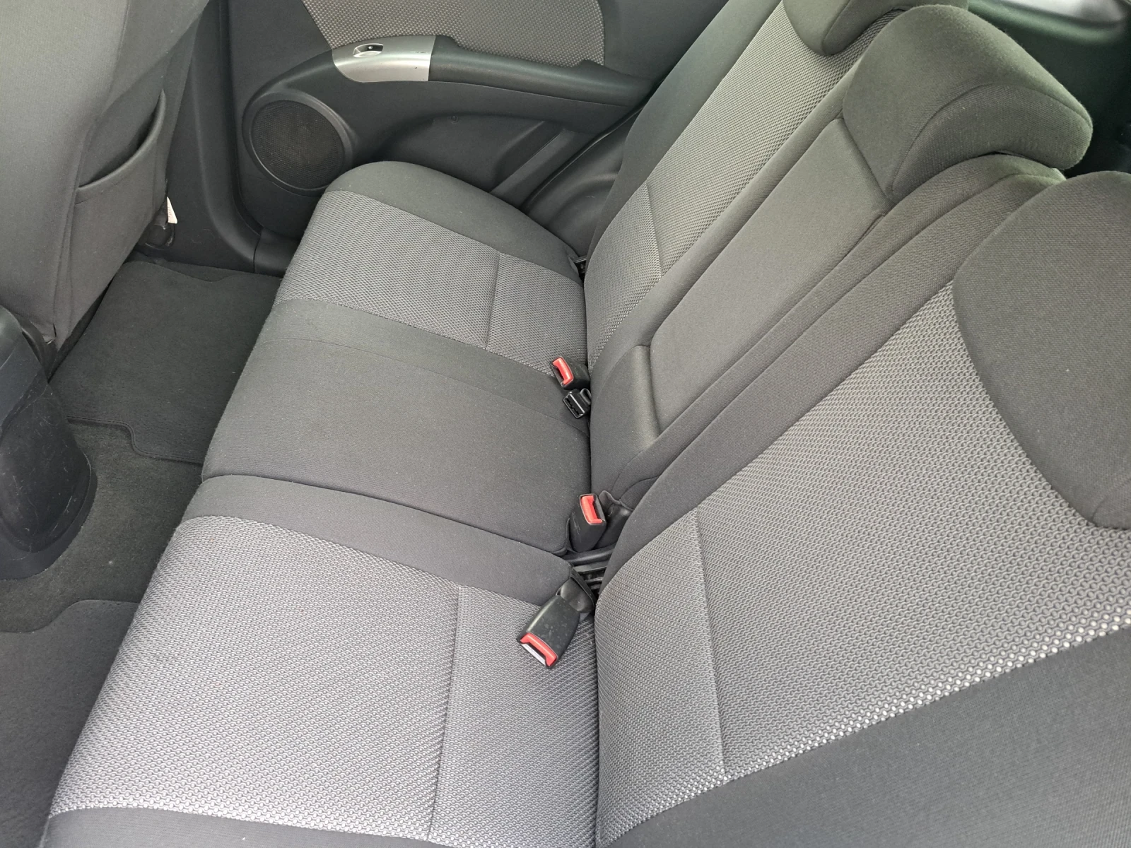 Kia Sportage 2.0 газ/климатроник - изображение 10