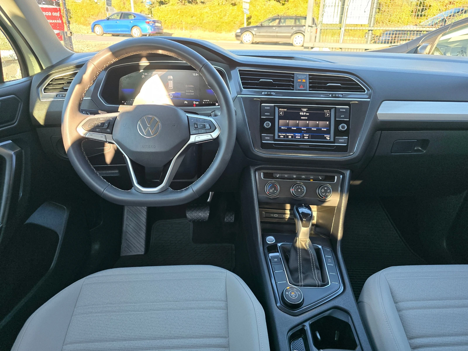 VW Tiguan 2.0i/Aвт./4х4/Лизинг - изображение 9
