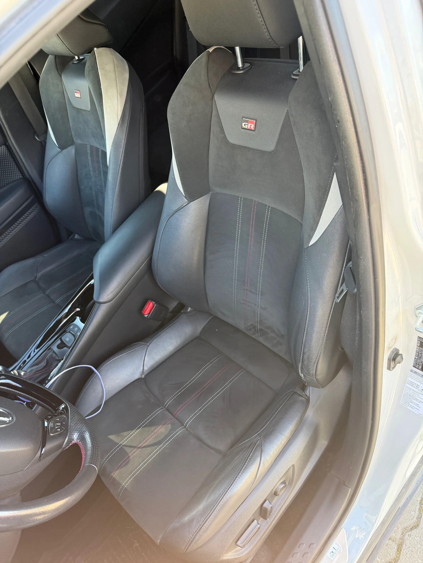 Toyota C-HR Hybrid GR | Mobile.bg � ����������� 11