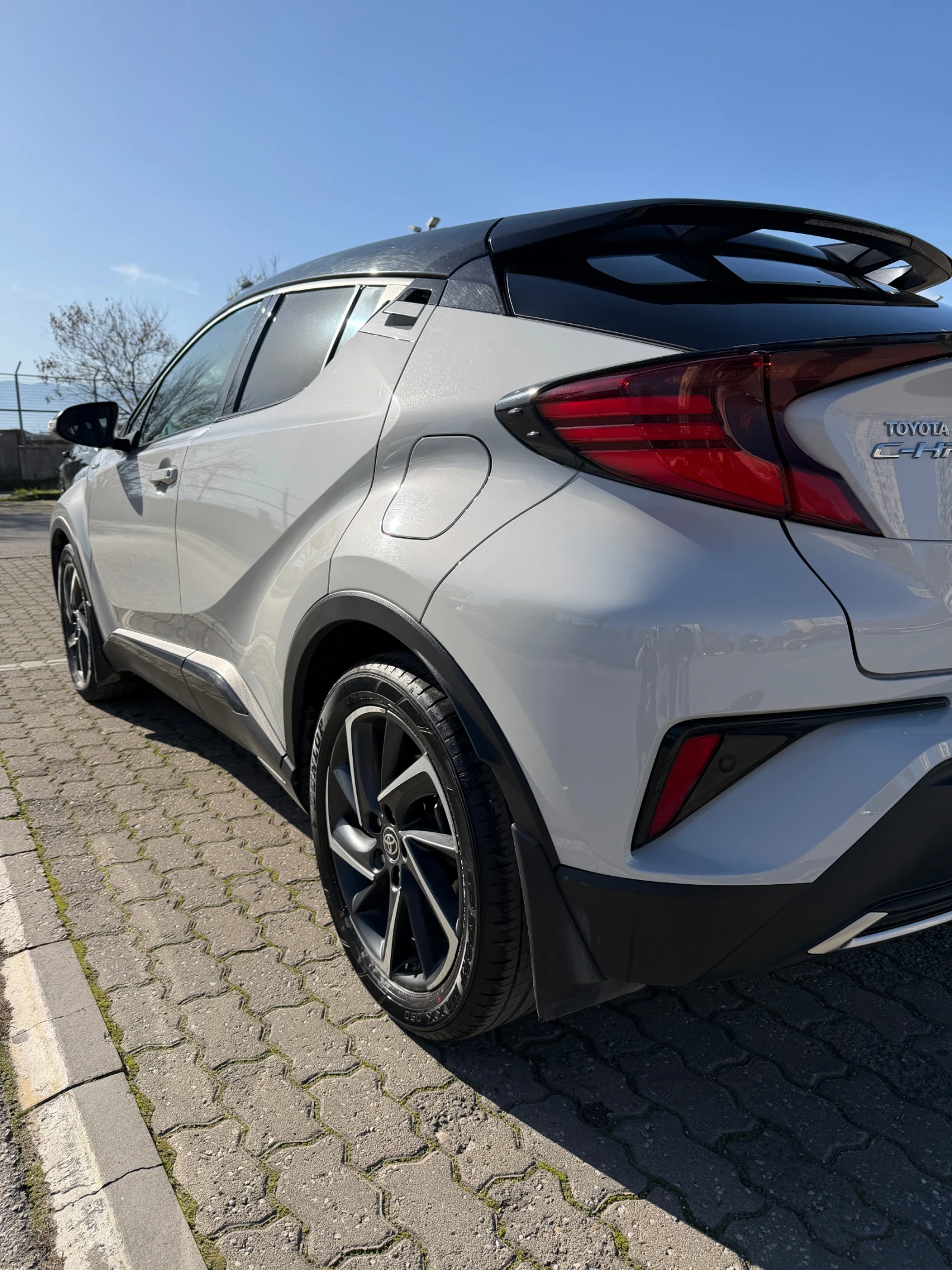 Toyota C-HR Hybrid GR - изображение 4