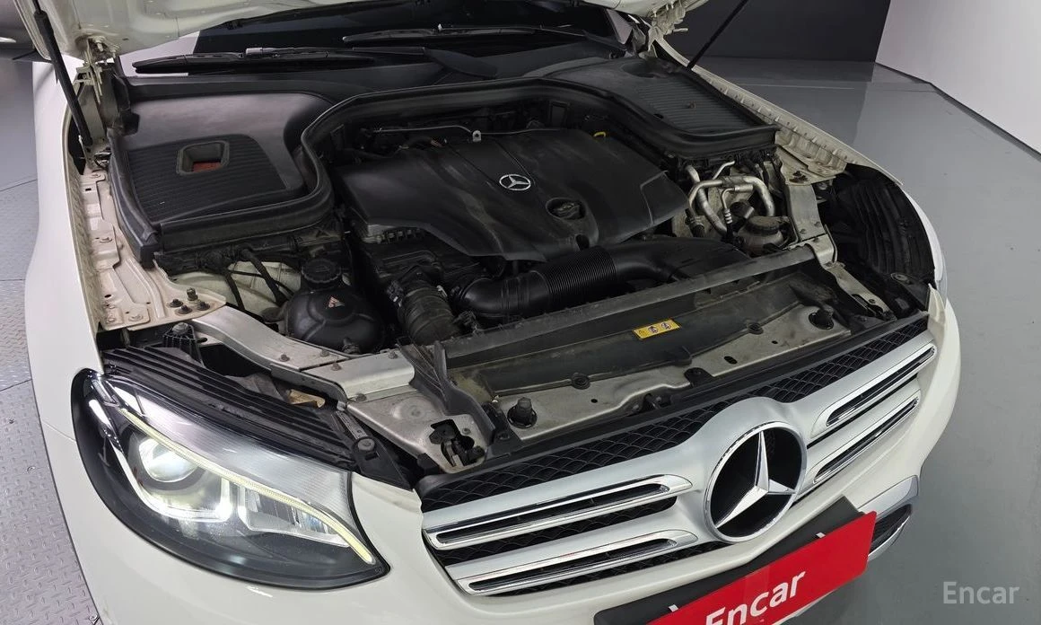 Mercedes-Benz GLC 220  - изображение 6