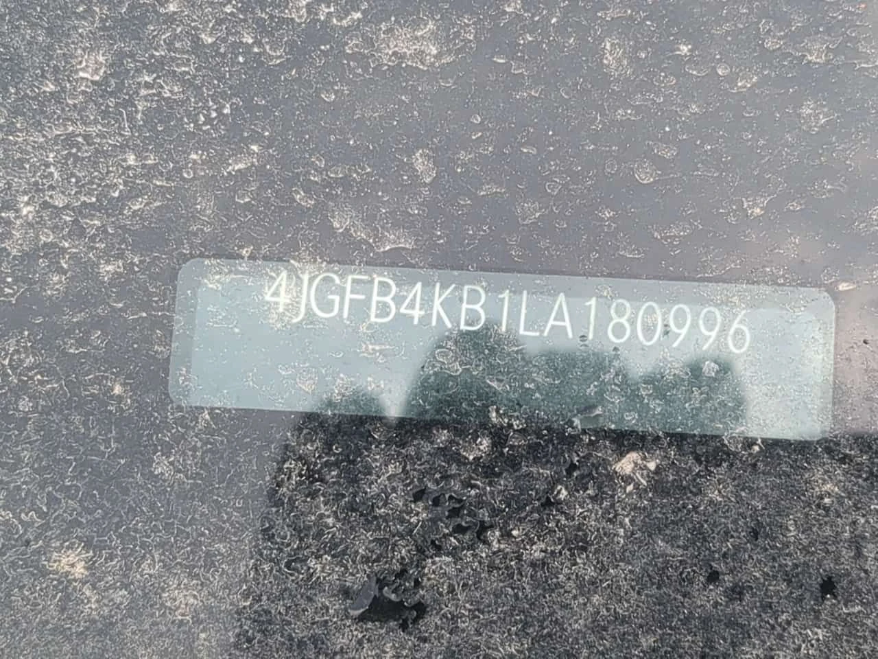 Mercedes-Benz GLE * 350 * CARFAX * 2 ����� * �������� *  | Mobile.bg � ����������� 17