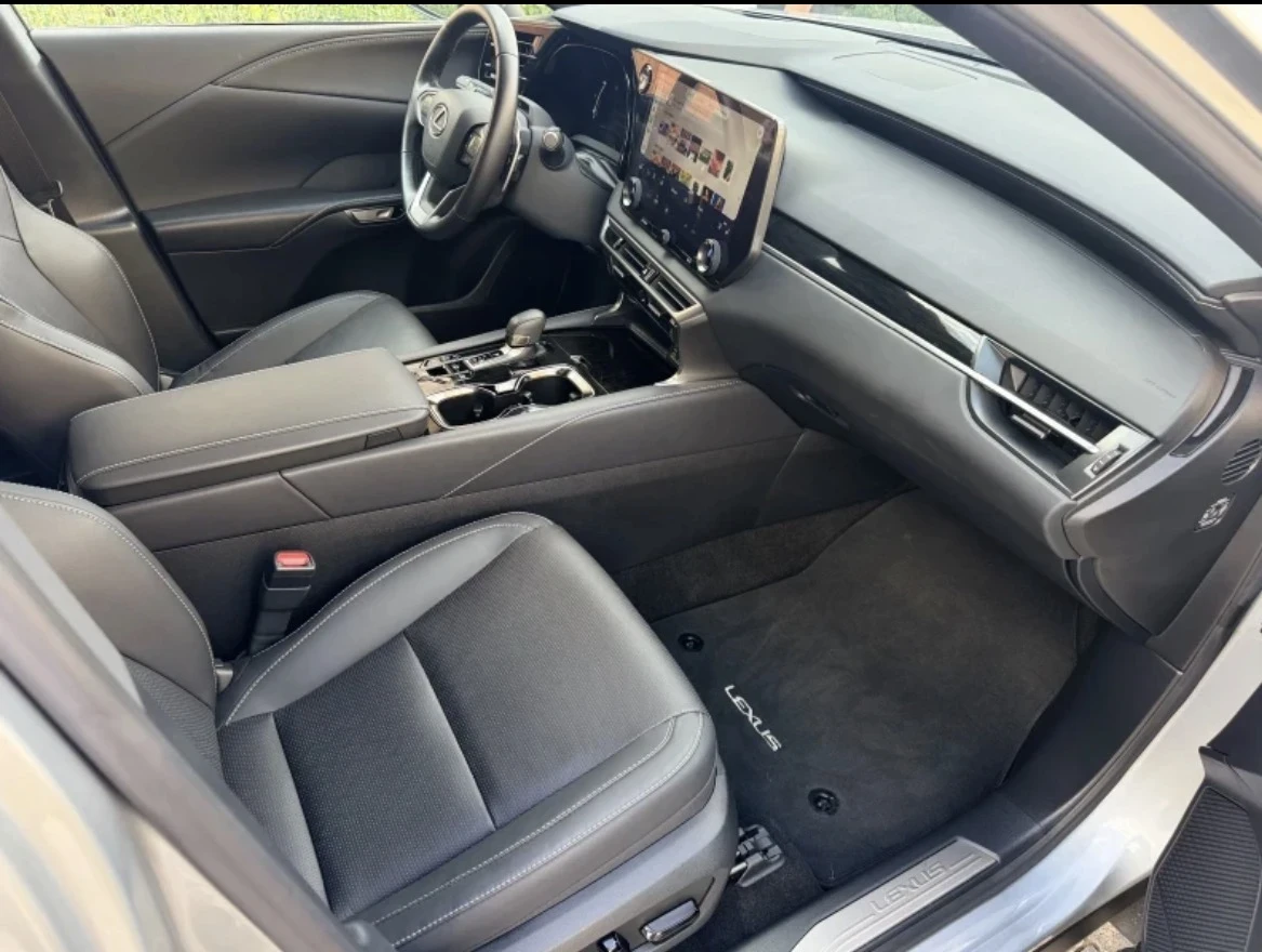 Lexus RX 450h plus EXECUTIVE  - 10 ГОДИНИ ПЪЛНА ГАРАНЦИЯ В ЕВРОПА, снимка 8 - Автомобили и джипове - 54005123