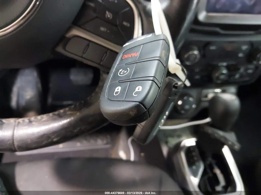 Jeep Renegade 1.3L I-4 DI, VVT, TURBO, 177HP 4X4 Drive | Mobile.bg � ����������� 11