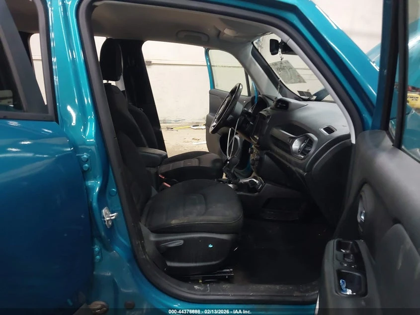 Jeep Renegade 1.3L I-4 DI, VVT, TURBO, 177HP 4X4 Drive | Mobile.bg � ����������� 5