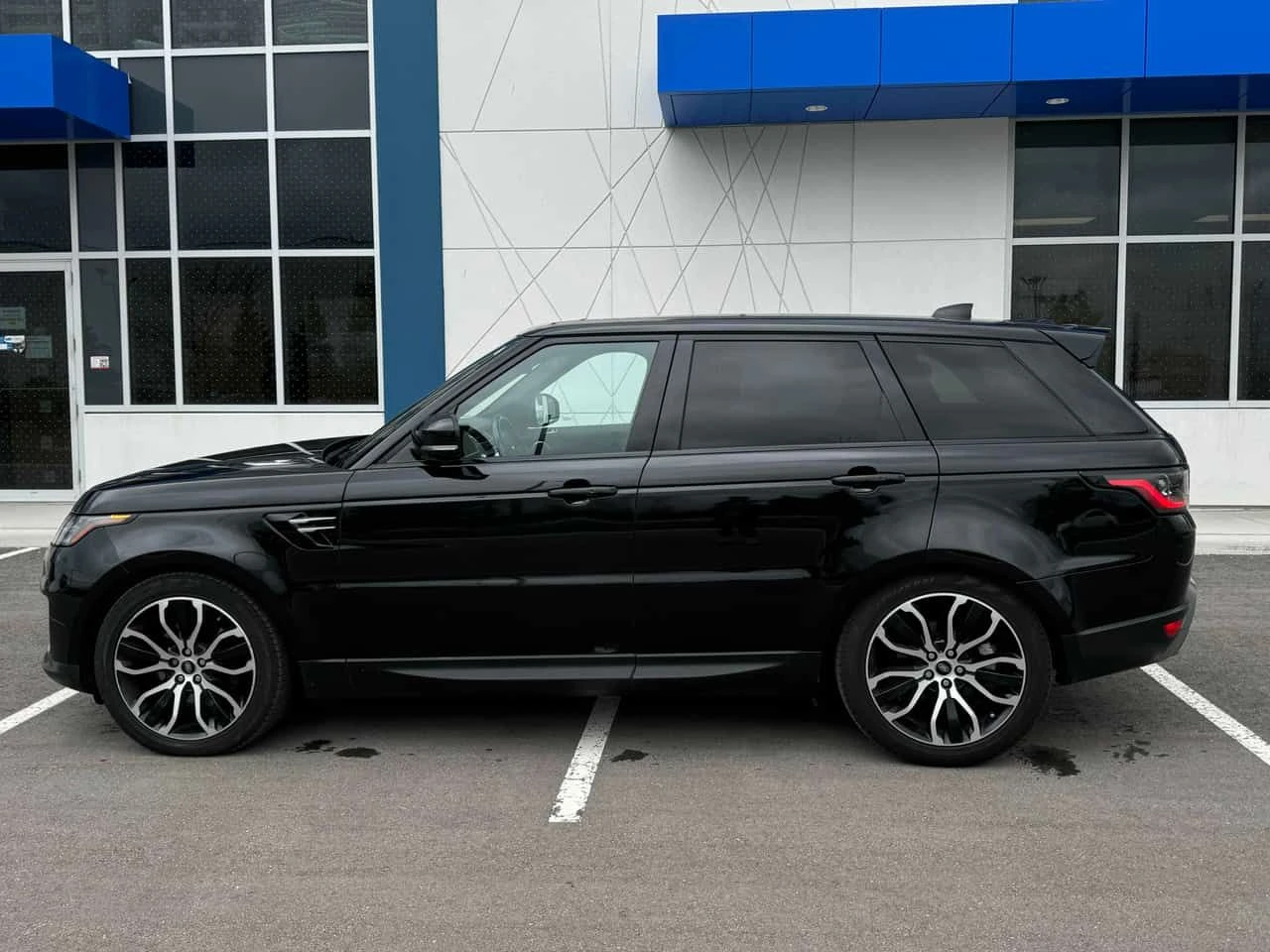 Land Rover Range Rover Sport * SE * MERIDIAN * 2 КЛЮЧА * DIGITAL, снимка 2 - Автомобили и джипове - 54551363