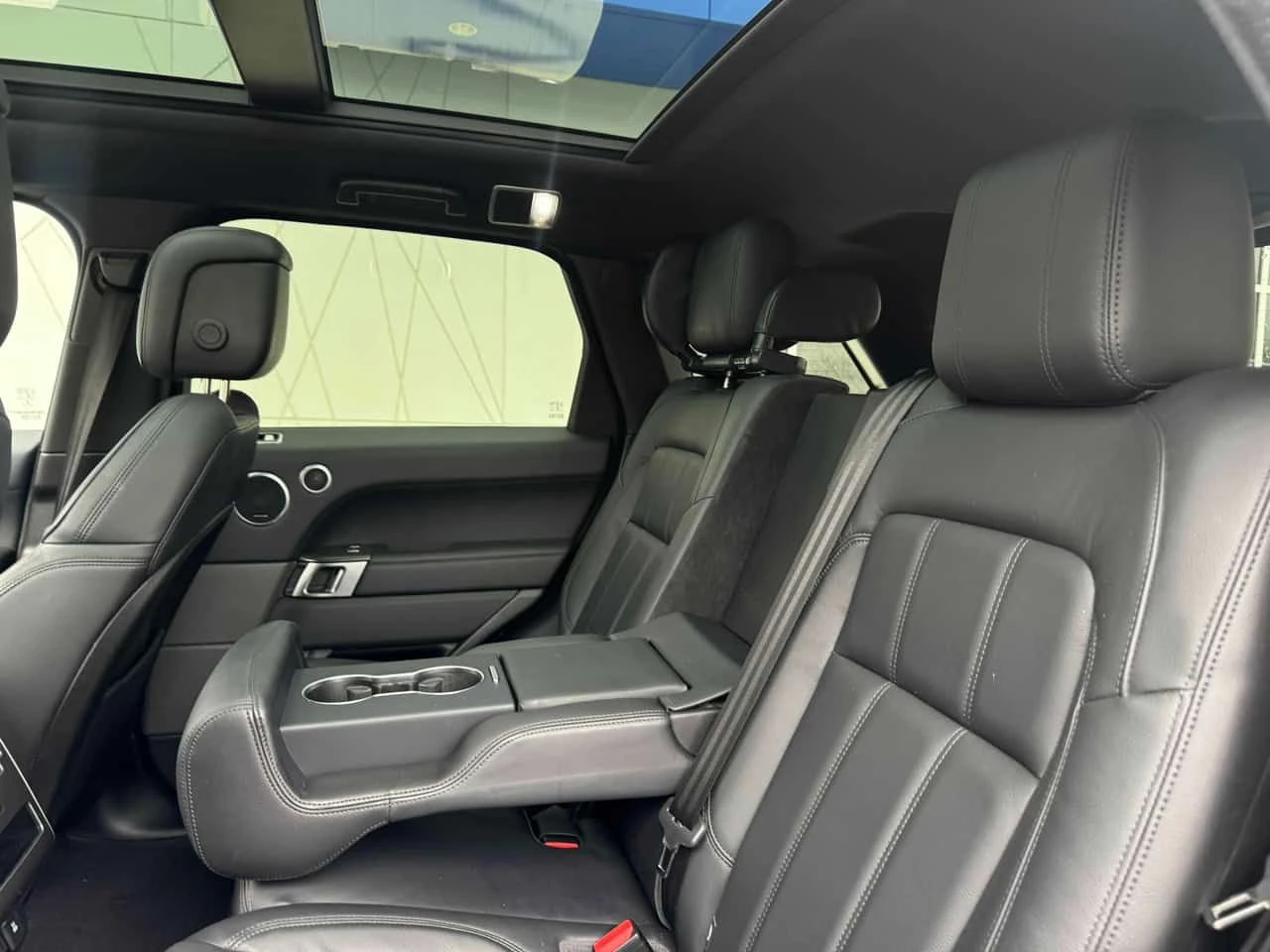 Land Rover Range Rover Sport * SE * MERIDIAN * 2 КЛЮЧА * DIGITAL, снимка 17 - Автомобили и джипове - 54551363