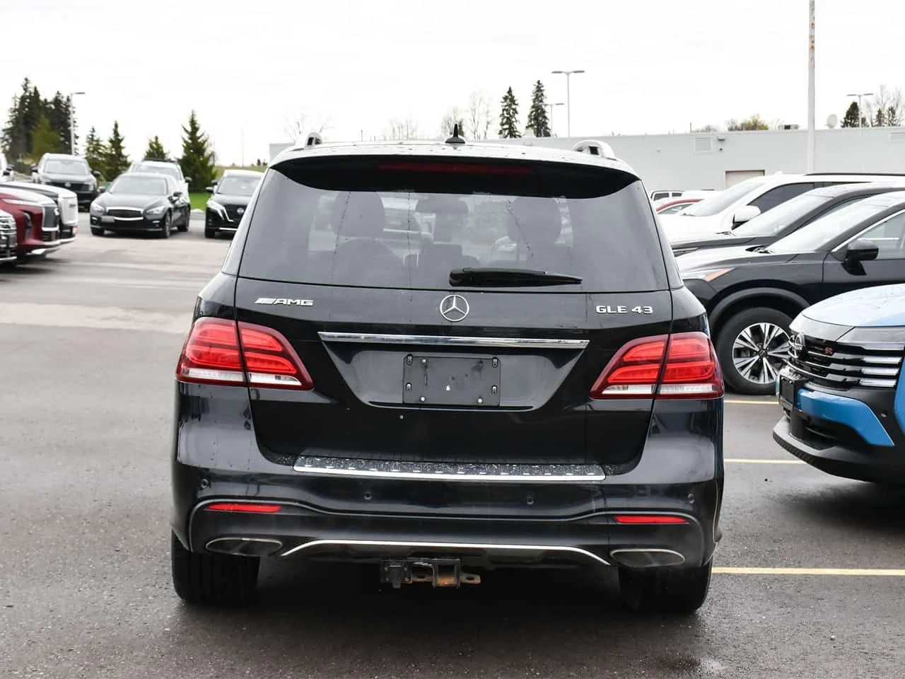 Mercedes-Benz GLE 43 AMG | ФИКСИРАНА ЦЕНА ДО БЪЛГАРИЯ | , снимка 5 - Автомобили и джипове - 54599184