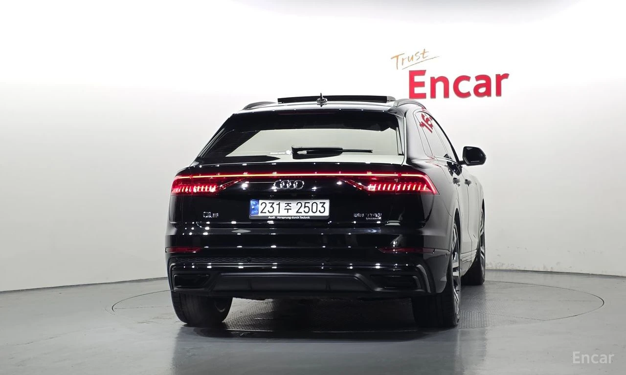 Audi Q8 55TFSI* S* LINE* MATRIX* ОБДУХВАНЕ* ДИСТРОНИК* 360, снимка 4 - Автомобили и джипове - 55008716
