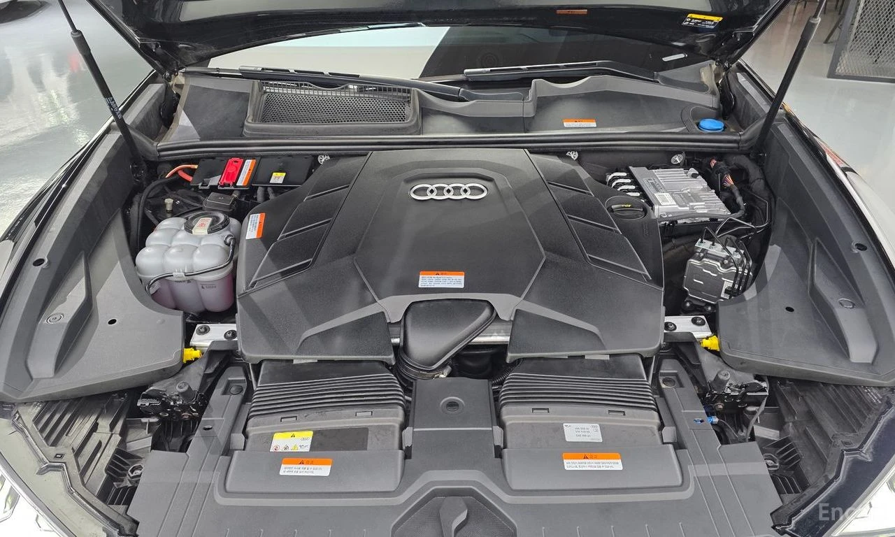 Audi Q8 55TFSI* S* LINE* MATRIX* ОБДУХВАНЕ* ДИСТРОНИК* 360, снимка 17 - Автомобили и джипове - 55008716