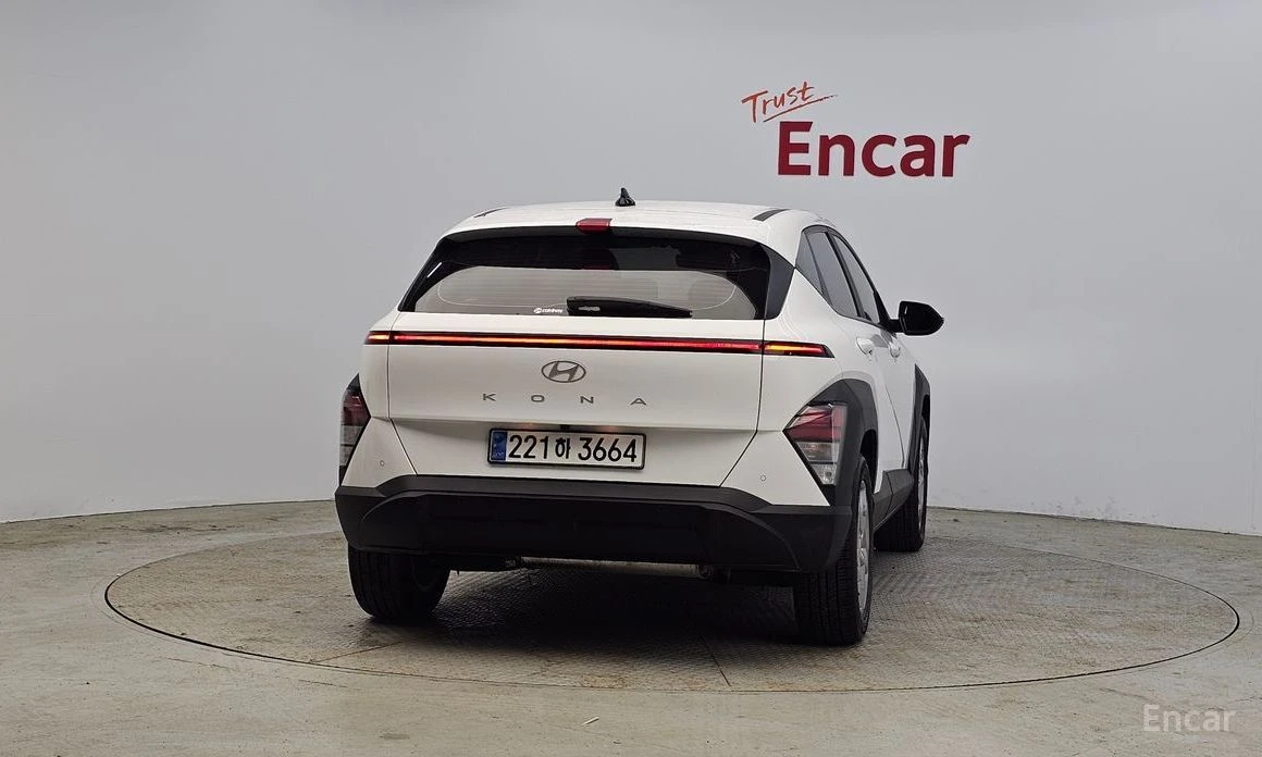 Hyundai Kona, снимка 4 - Автомобили и джипове - 55068237