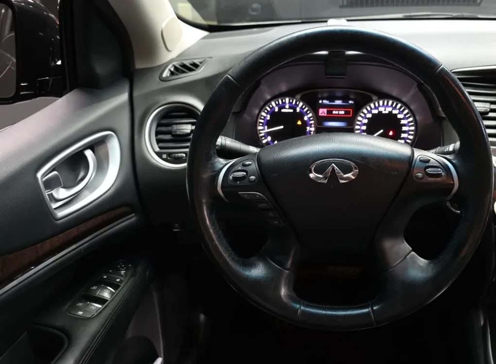 Infiniti QX60 3.5 Бензин 4х4, снимка 4 - Автомобили и джипове - 55120096