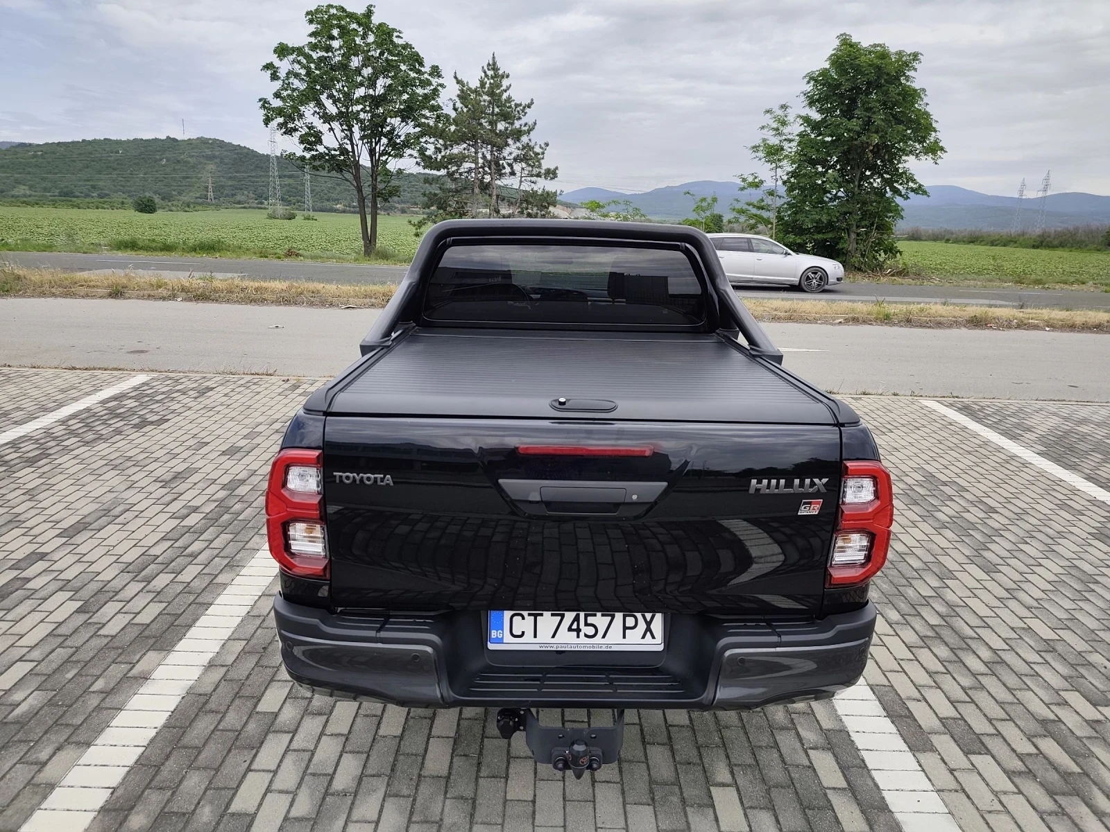 Toyota Hilux 2.8 GR SPORT 204 к.с., снимка 5 - Автомобили и джипове - 55197702