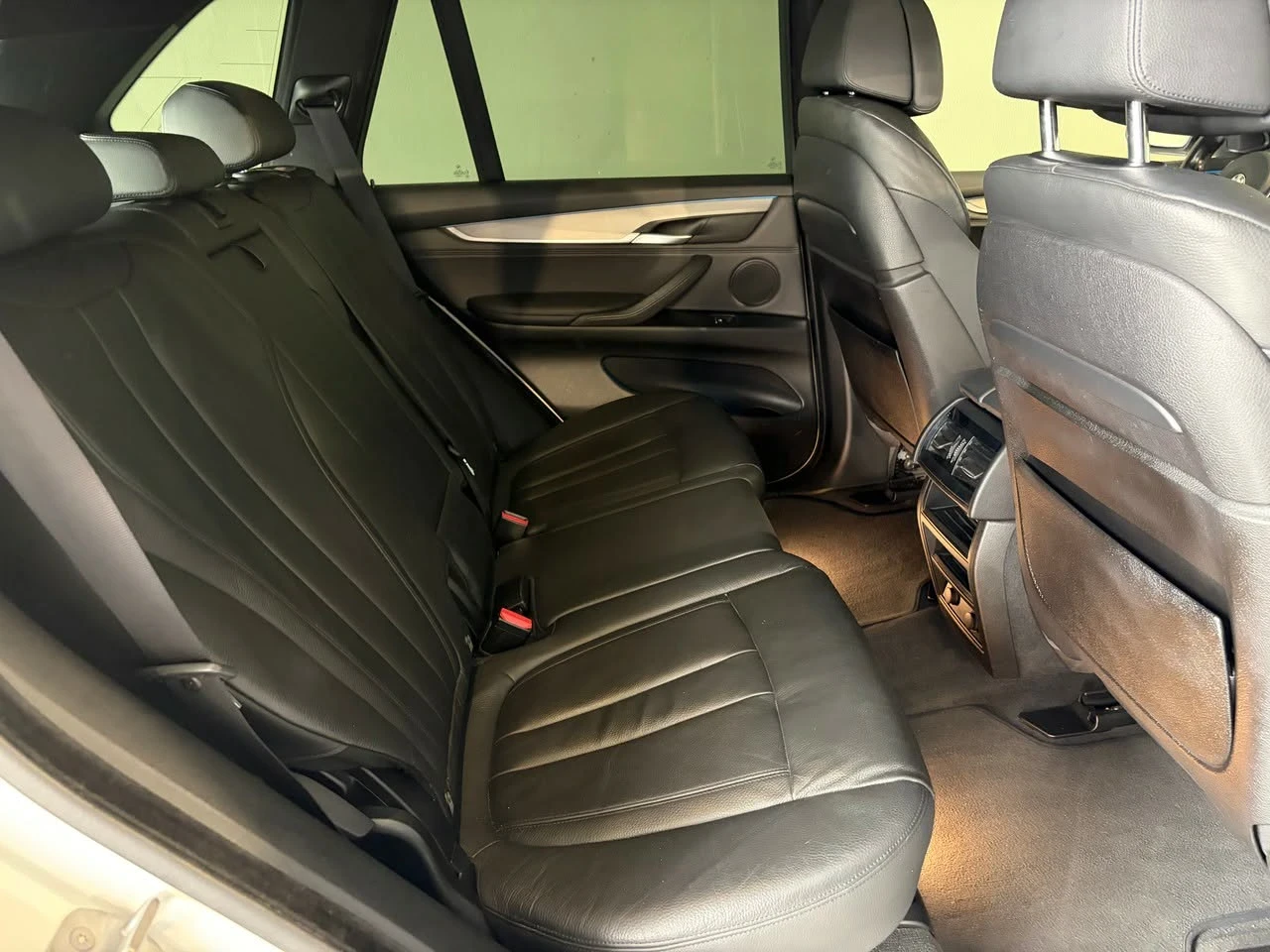 BMW X5  Х5  4.0D SWISS 202ХИЛ.КМ , снимка 12 - Автомобили и джипове - 55603540