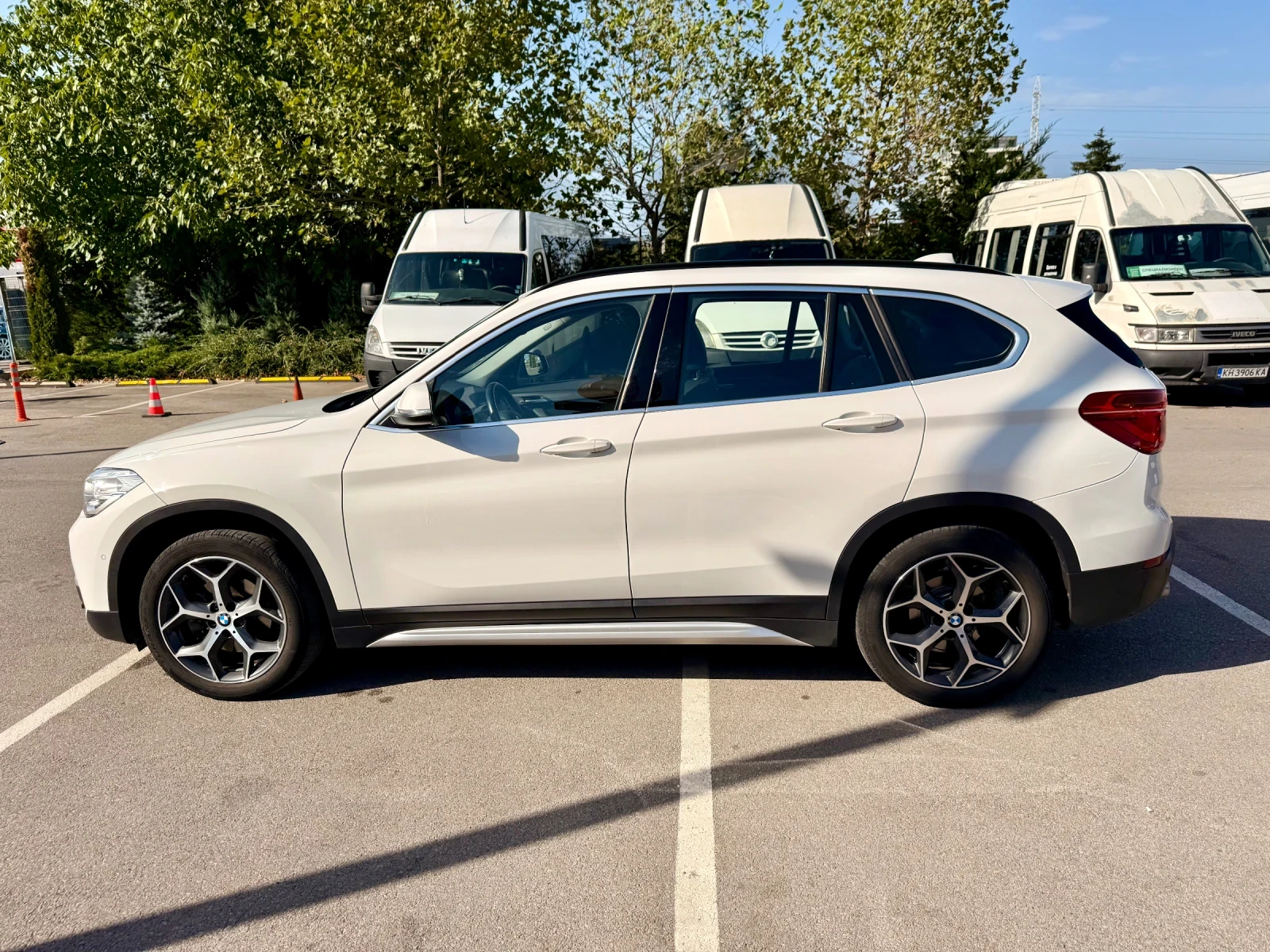 BMW X1 18d Xdrive, head-up, navi, снимка 6 - Автомобили и джипове - 55878959