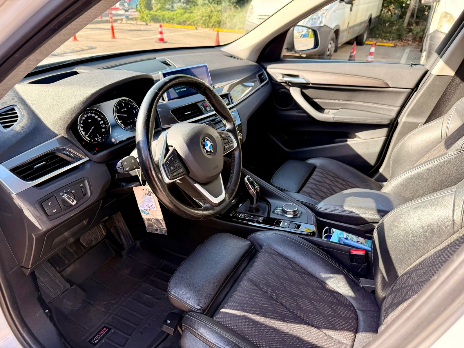 BMW X1 18d Xdrive, head-up, navi, снимка 10 - Автомобили и джипове - 55878959