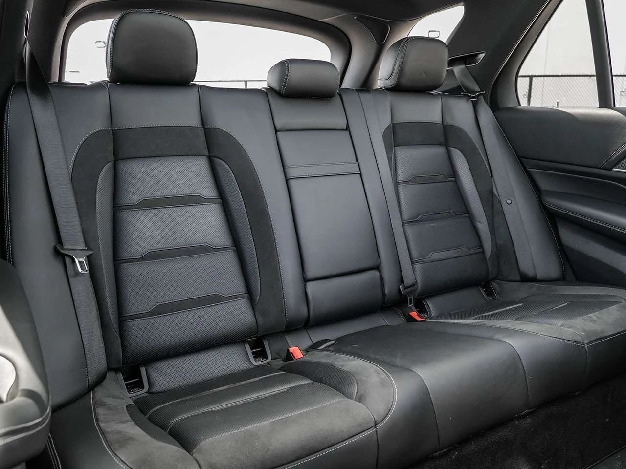 Mercedes-Benz GLE 53 4MATIC AMG | Premium Package | Exclusive Package  CARFAX | Mobile.bg � ����������� 15