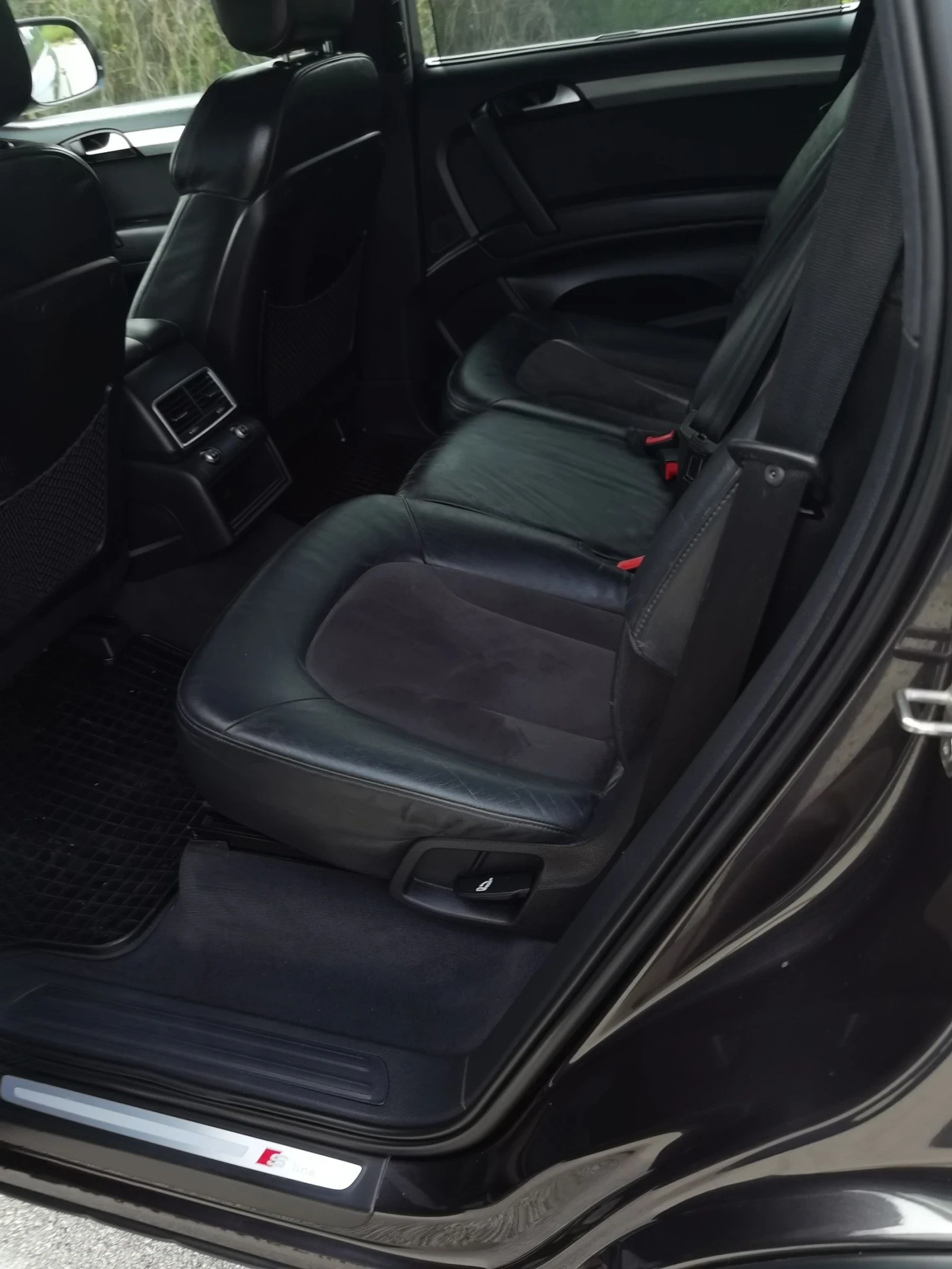 Audi Q7, снимка 7 - Автомобили и джипове - 56274208