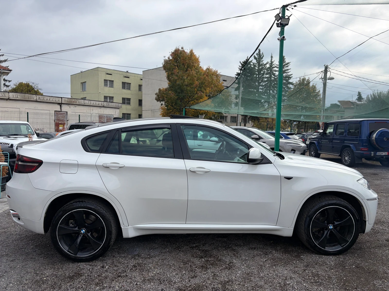 BMW X6, снимка 3 - Автомобили и джипове - 56510346