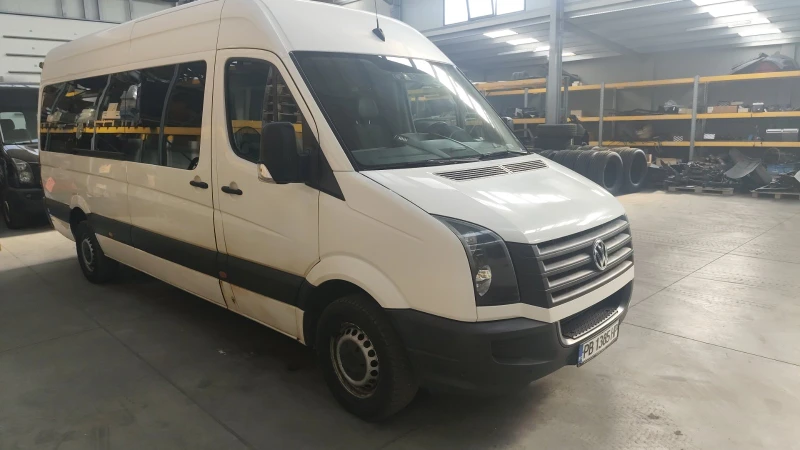 VW Crafter, снимка 2 - Бусове и автобуси - 51643792