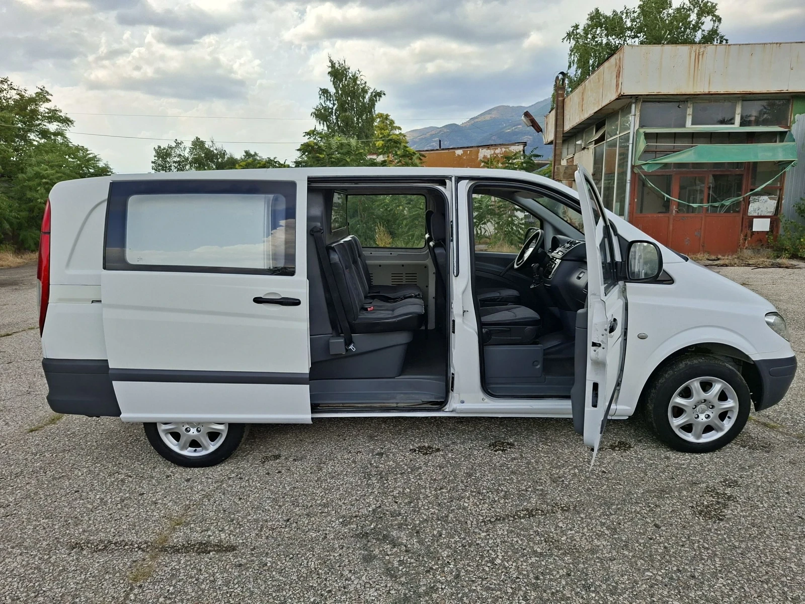 Mercedes-Benz Vito 6 МЕСТЕН 109CDI - изображение 9