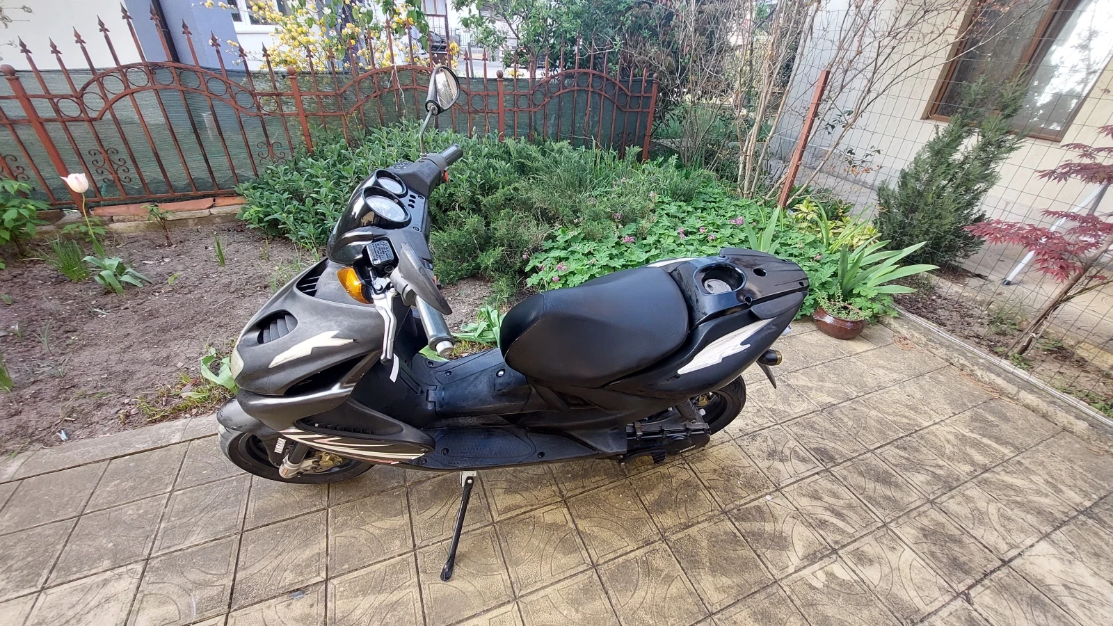 Yamaha Aerox, снимка 5 - Мотоциклети и мототехника - 54471140
