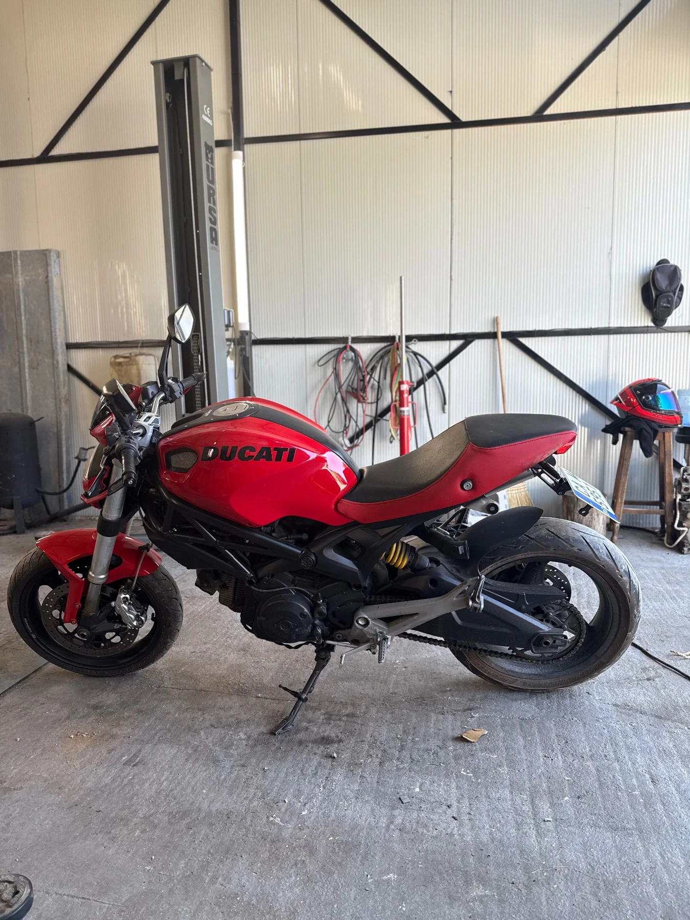 Ducati Monster | Mobile.bg � ����������� 2